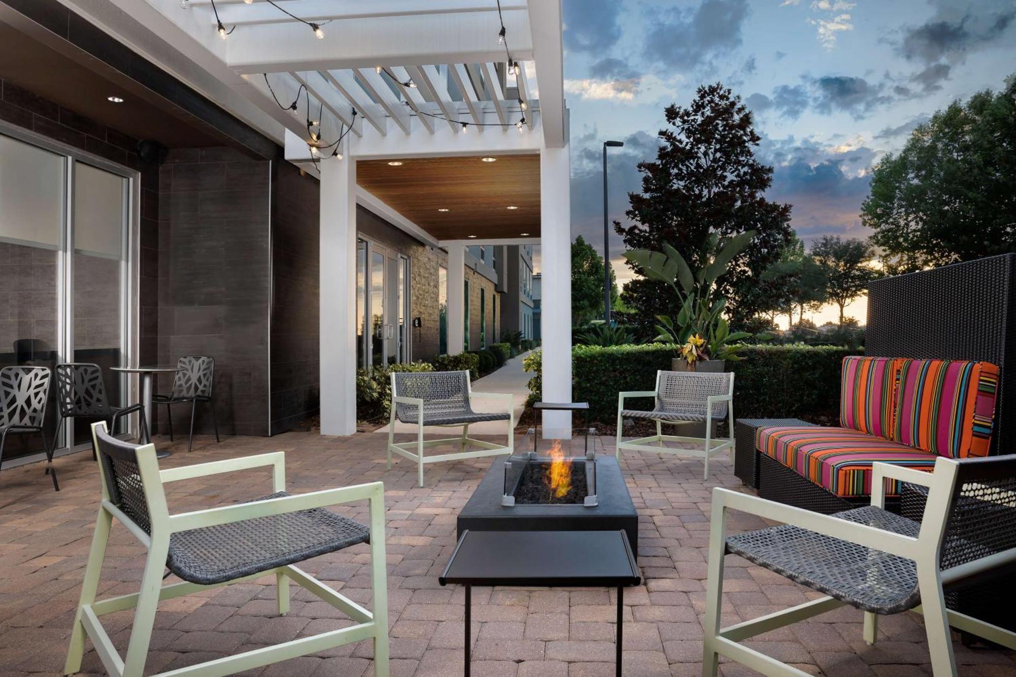 Home2 Suites By Hilton Clermont Extérieur photo